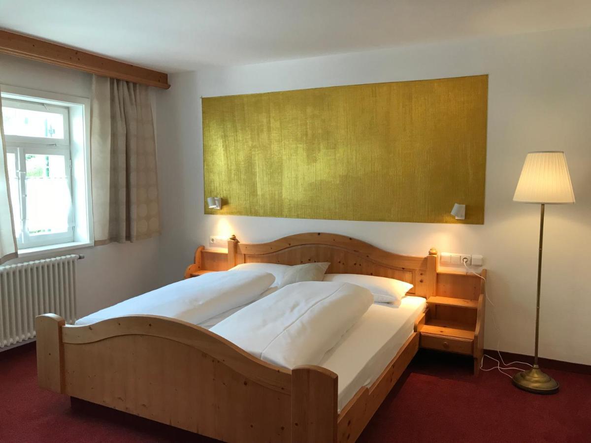 Hotel Hohe Schule Bad Ueberkingen Номер фото