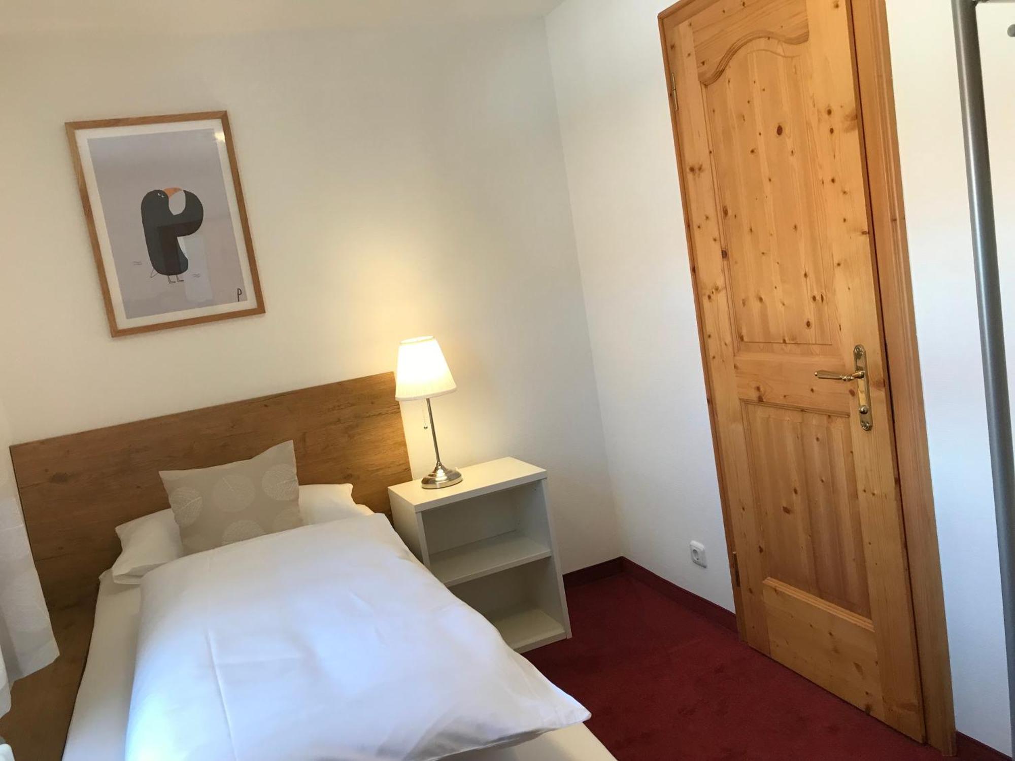 Hotel Hohe Schule Bad Ueberkingen Номер фото