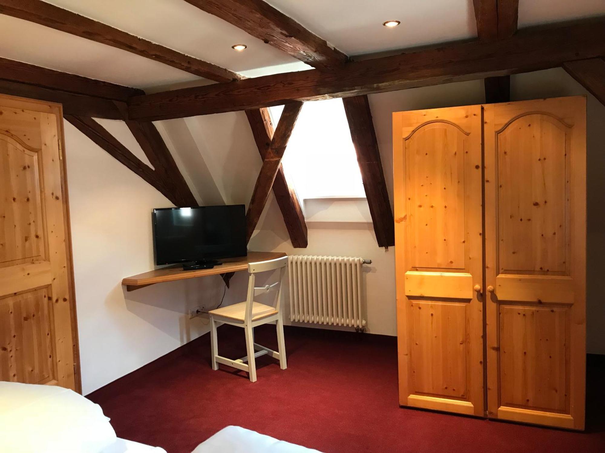 Hotel Hohe Schule Bad Ueberkingen Номер фото